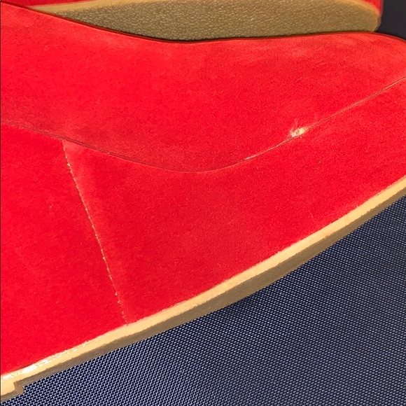 Reddish hot pink bow tie ankle strap slight flaws - Picture 5 of 9